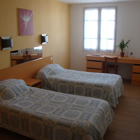 Hotel Au Petit Languedoc 2*