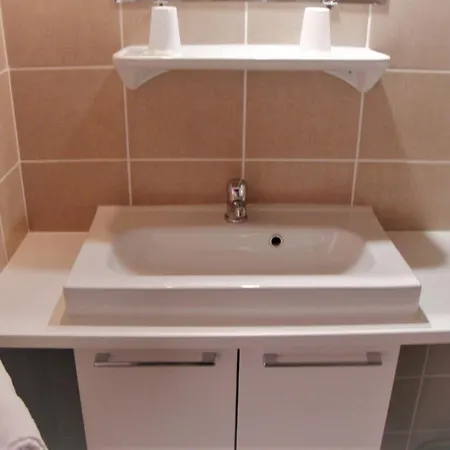 Au Petit Languedoc 2*