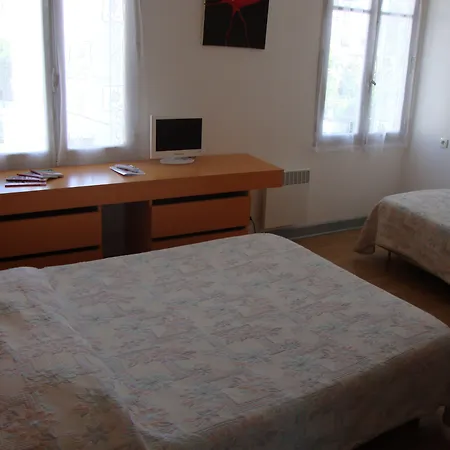 Ξενοδοχείο Au Petit Languedoc