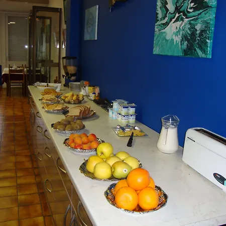 Hotel Au Petit Languedoc 2*