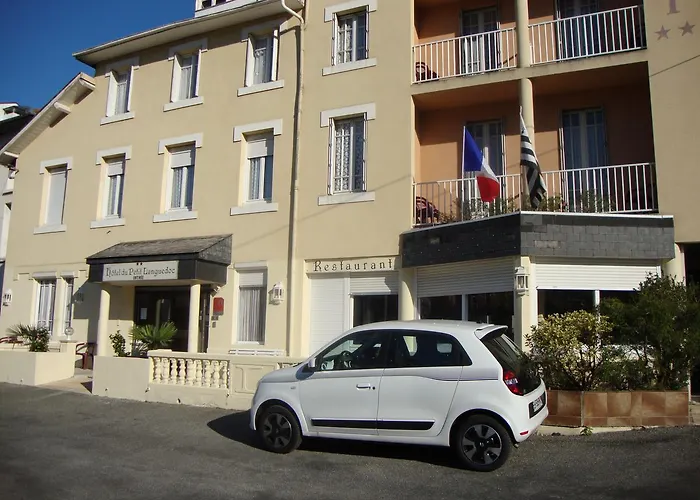 Hotel Au Petit Languedoc 2* Lourdes