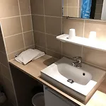 Au Petit Languedoc Hotel 2*