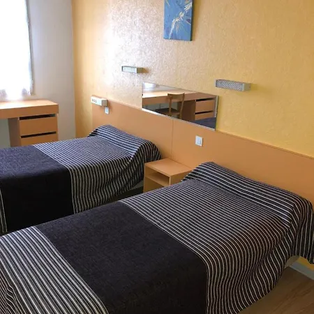 Hotel Au Petit Languedoc 2*